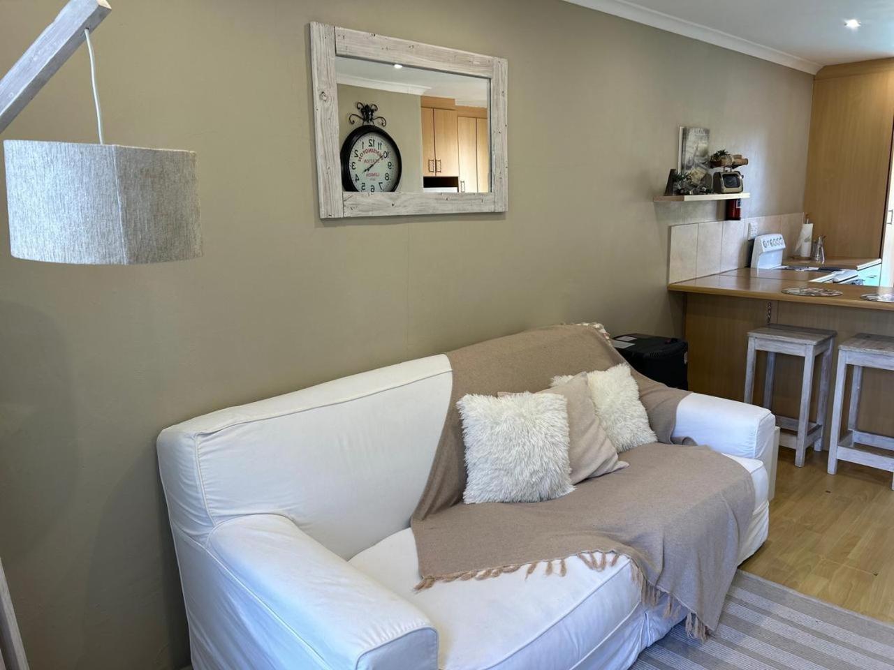 10 On Ou Kraal Apartment Edgemead Ngoại thất bức ảnh